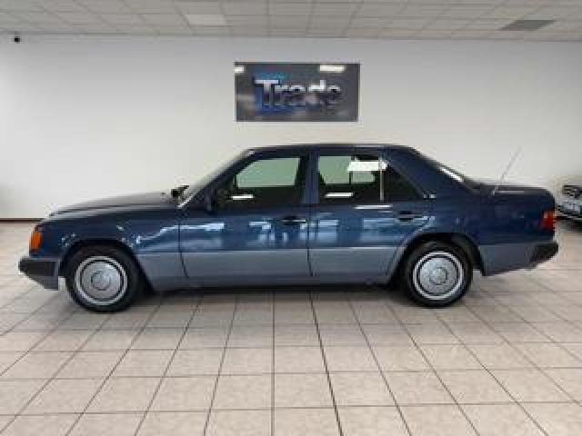 Mercedes Benz E 220 ? 220e-16 Cat Asi 