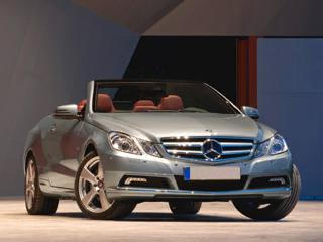 Mercedes Benz E 200 Cgi Cabrio Blueefficiency Executive 