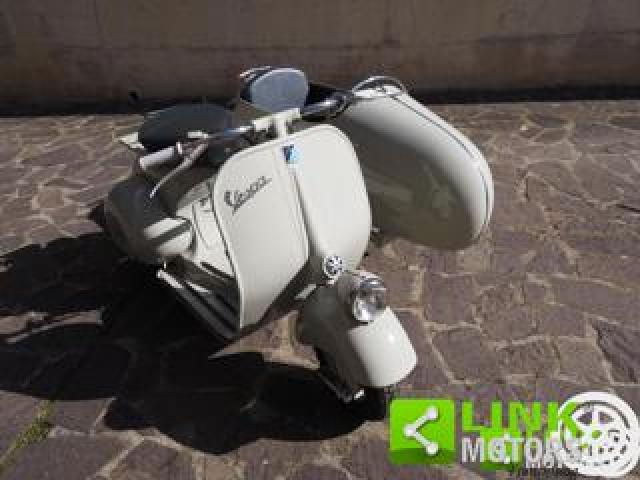 Piaggio Vespa 125 Faro Basso Motocarrozzetta 