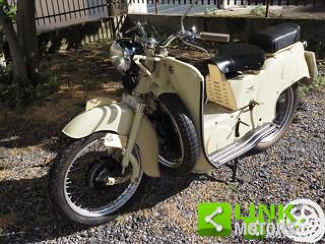 Moto Guzzi Galletto 192 160 Del 1951 