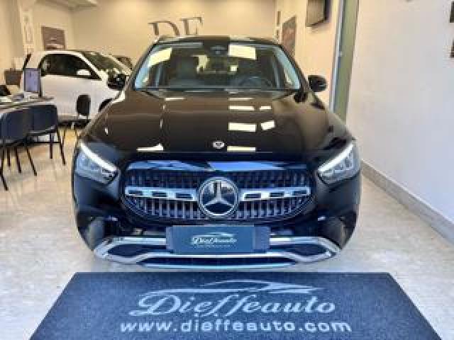 Mercedes Benz Gla 180 D Automatic Progressive Advanced Plus 