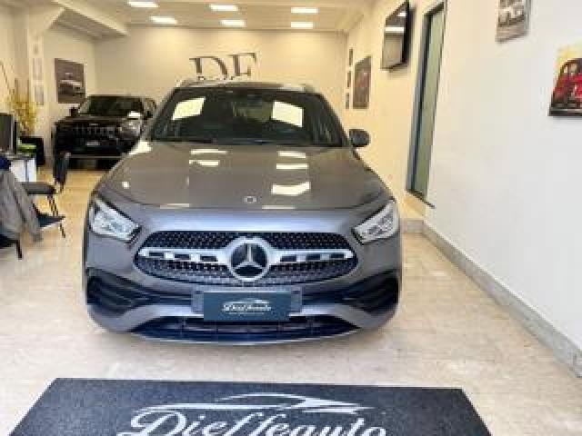 Mercedes Benz Gla 200 D Automatic Premium 