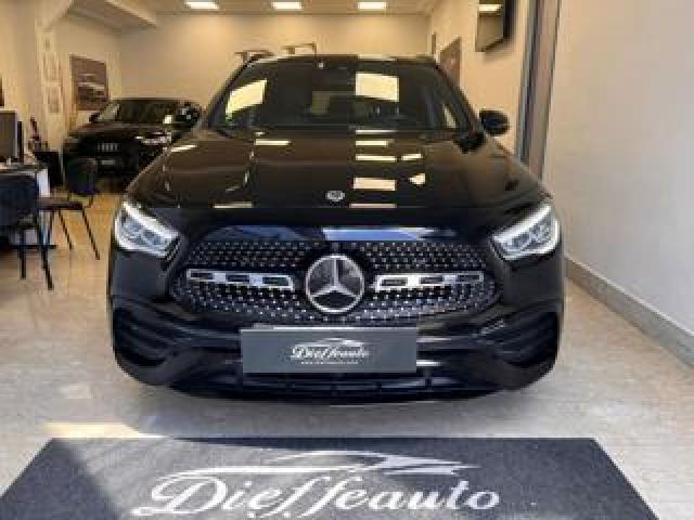 Mercedes Benz Gla 200 D Automatic Premium 