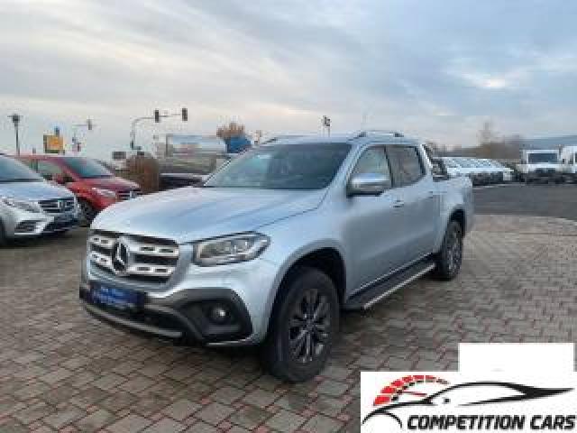 Mercedes Benz