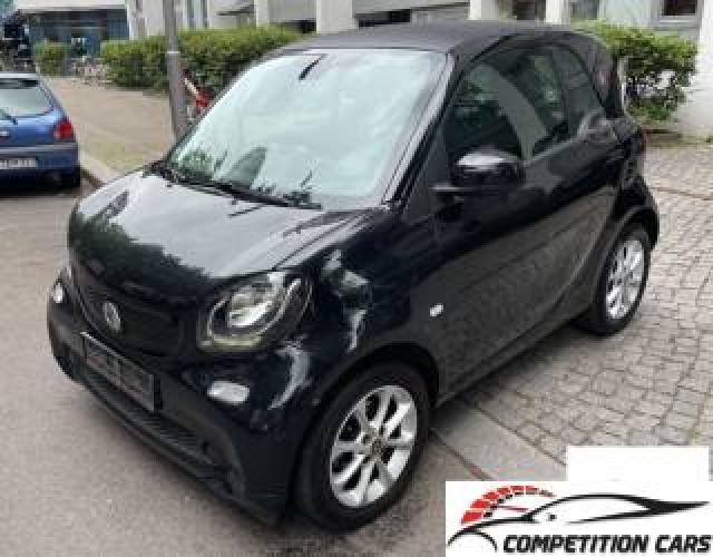 Smart Fortwo Fortwo 70 1.0 Twinamic Passion*black Edition* 