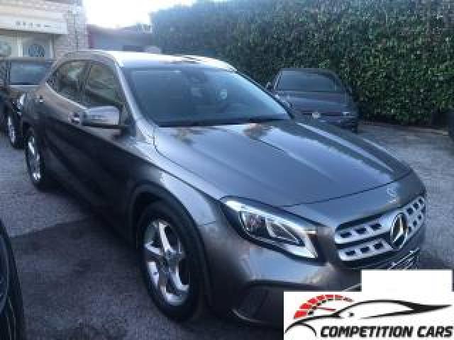 Mercedes Benz