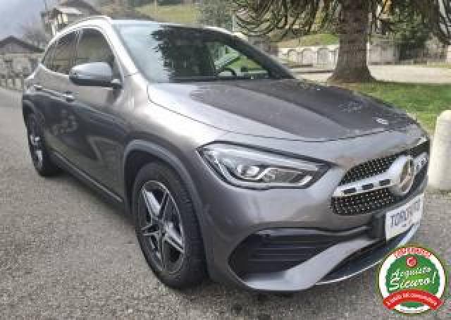 Mercedes Benz Gla 200 D Automatic 4matic Premium 