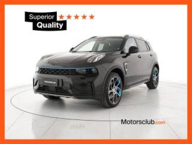 Lynk & Co 01 Phev 