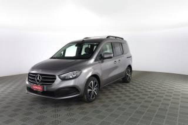 Mercedes Benz