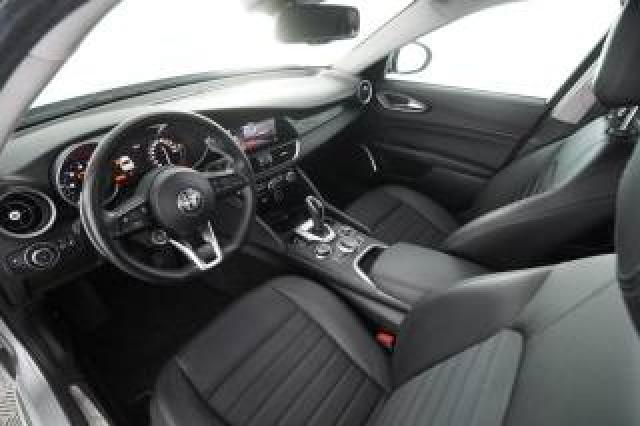 Alfa Romeo Giulia Giulia 2.2 Turbodiesel 190 Cv At8 Executive 