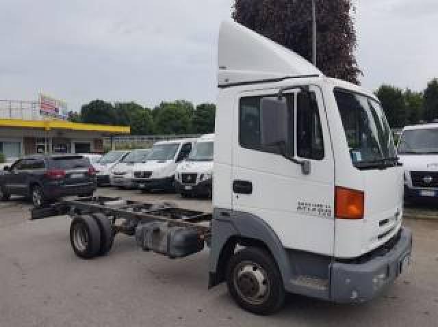 Nissan Atleon 120 Passo 3200 