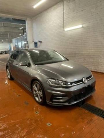 Volkswagen Golf 1.6 Tdi 115 Cv Dsg 5p. Sport Bluemotion Technology 