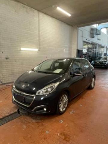 Peugeot 208 1° Serie Puretech 82 5 Porte Active 