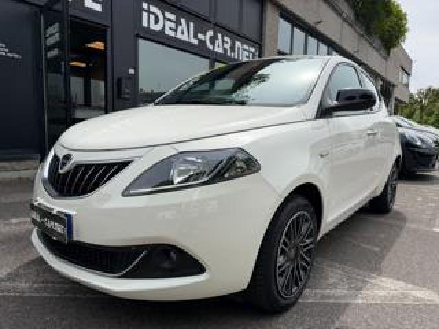 Lancia Ypsilon 1.0 Firefly 5 Porte Hybrid Gold 