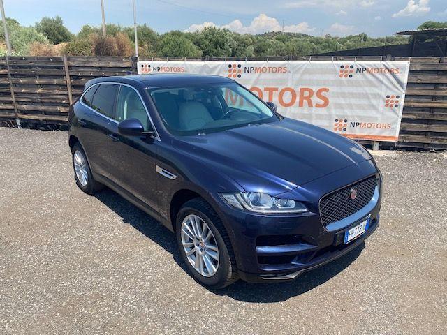Jaguar F-Pace 