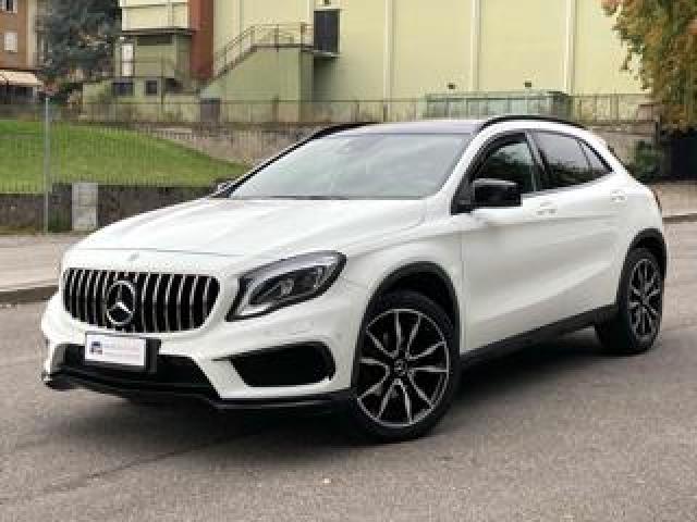 Mercedes Benz Gla 200 D Automatic Premium 