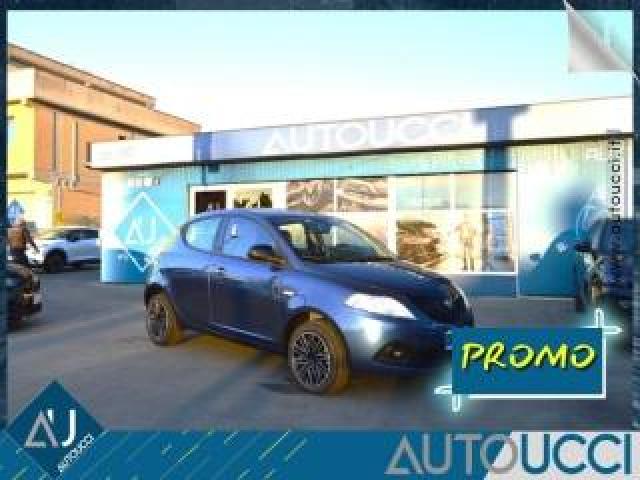 Lancia Ypsilon 1.0 Firefly Hybrid Oro Promo 