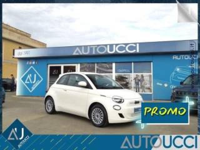 Fiat 500e 3+1 42 Kwh 