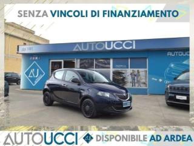 Lancia Ypsilon 1.0 Firefly Hybrid 5 Porte S&s Ecochic Silver 