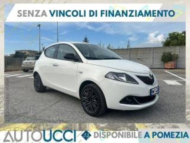 Lancia Ypsilon 1.0 Firefly Hybrid 5 Porte S&s Gold 