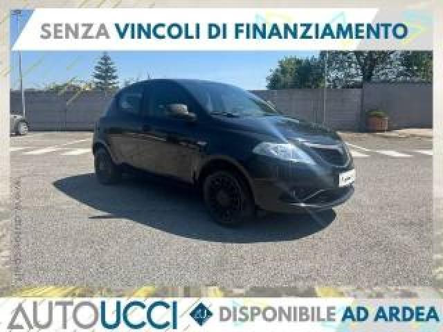 Lancia Ypsilon 1.0 Firefly Hybrid S&s Silver Plus 5 Pt.km 0 