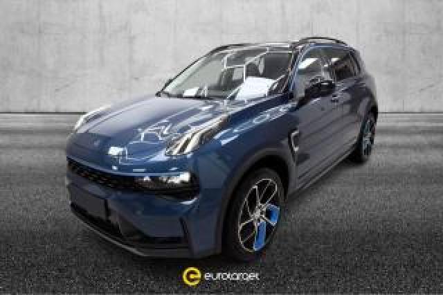 Lynk & Co 01 Phev 