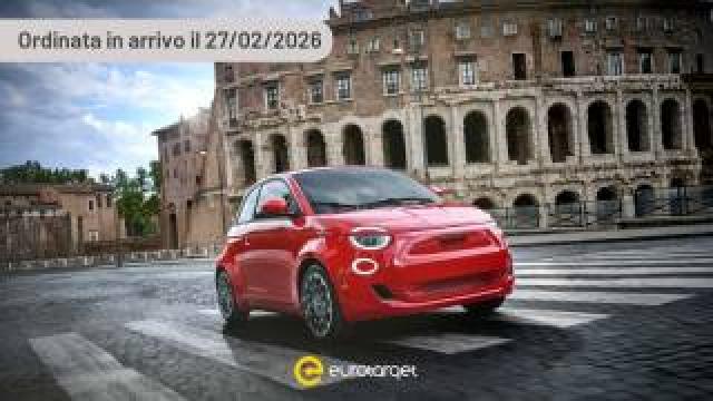 Fiat 500 Cabrio Hybrid Icon 