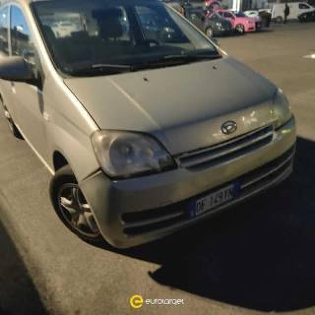 Daihatsu Cuore 1.0 12v 5 Porte Sx 
