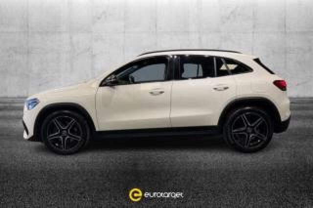 Mercedes Benz Gla 200 D Automatic Premium 