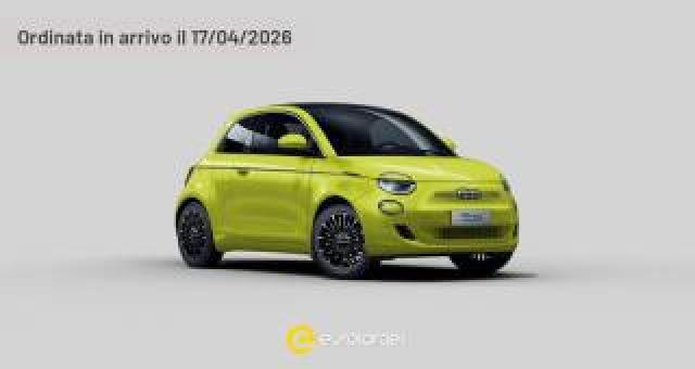 Fiat 500e 3+1 23,8 Kwh Icon 