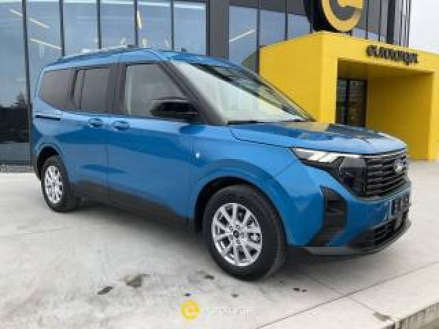 Ford Tourneo Courier 1.0 Ecoboost Titanium 