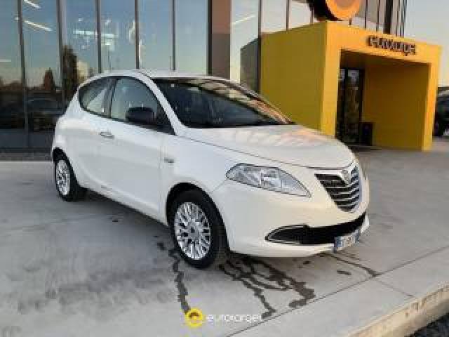 Lancia Ypsilon 1.2 69 Cv 5 Porte Gpl Ecochic Gold 