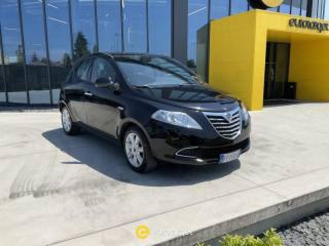 Lancia Ypsilon 1.2 69 Cv 5 Porte Platinum 