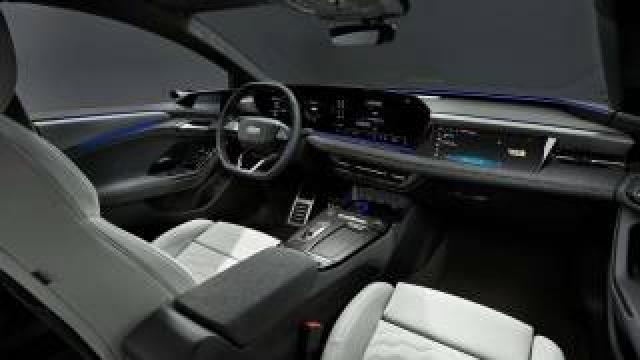 Audi S6 E-Tron B Quattro S Line A6/ 