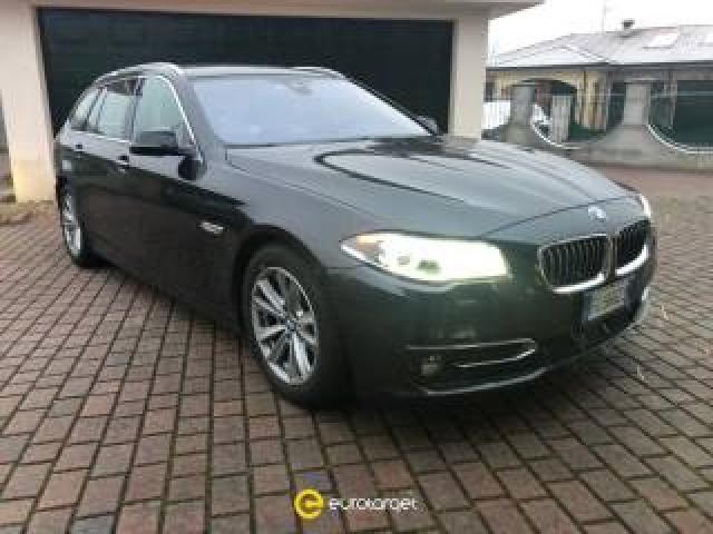 Bmw 520 D Xdrive Touring Luxury 