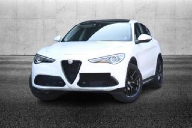 Alfa Romeo Stelvio 2.0 Turbo 200 Cv At8 Q4 Super 