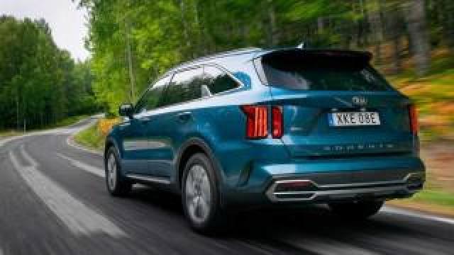Kia Sorento 1.6 T-Gdi Phev At6 4wd Business 