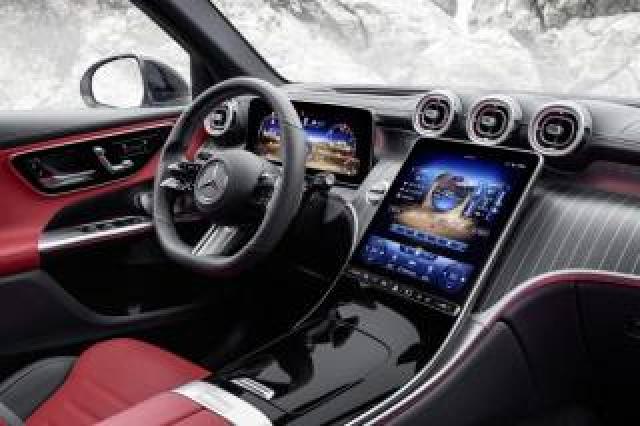 Mercedes Benz Glc 300 De Hybrid Eq 4matic Amg Line Premium Plus 