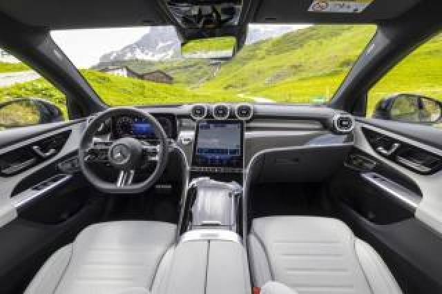 Mercedes Benz Glc 300 E Hybrid Eq 4matic Advanced Plus 