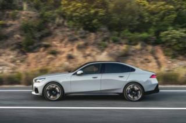 Bmw 530 E Xdrive Msport 