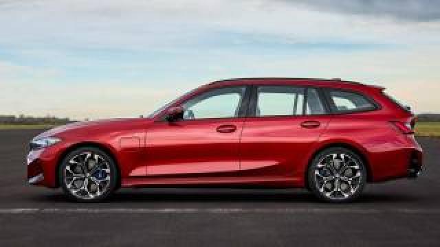 Bmw 330 E Xdrive Touring Msport Pro 
