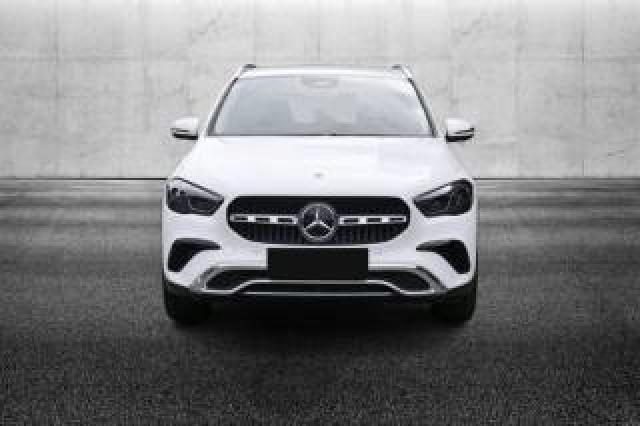 Mercedes Benz Gla 180 D Automatic Progressive Advanced Plus 