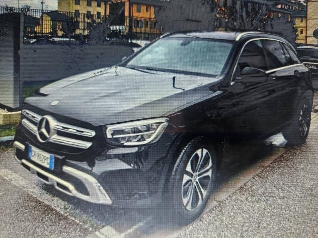 Mercedes Benz