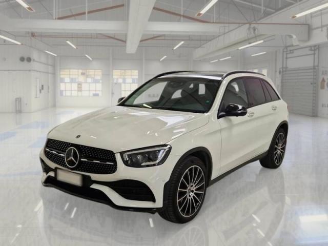 Mercedes Benz