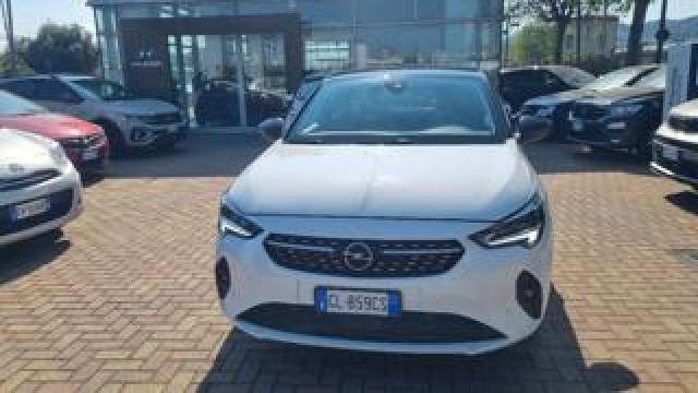 Opel Corsa 1.2 Design & Tech 