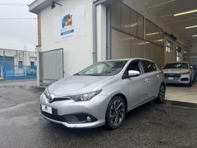 Toyota Auris 1.6 D-4d Lounge 