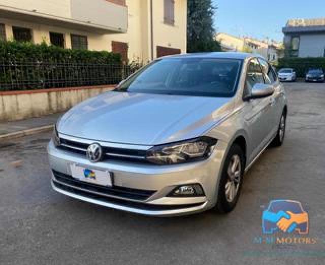 Volkswagen Polo 1.0 Tsi Confort Line 