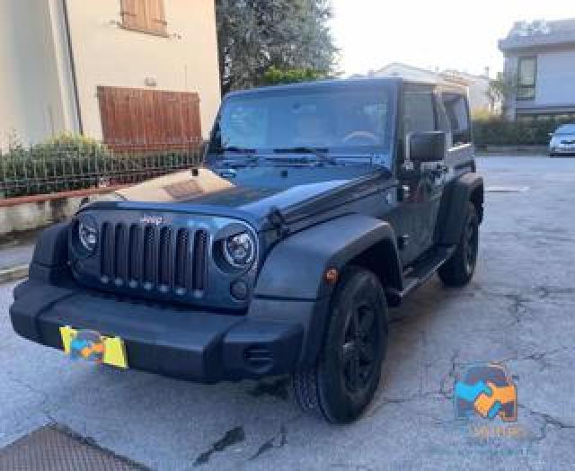Jeep Wrangler Sport Plus Auto 