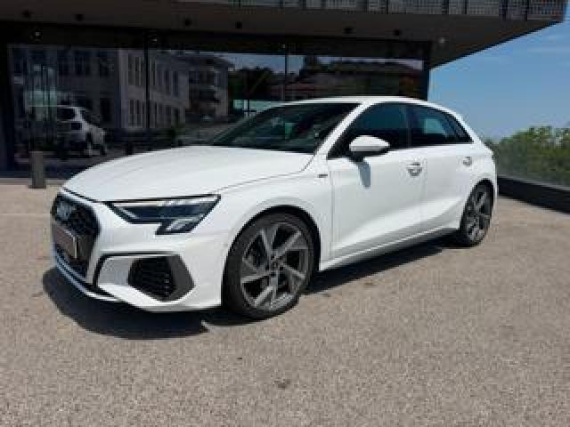 Audi A3 Spb 35 Tdi S Tronic S-Lineesterno R19 