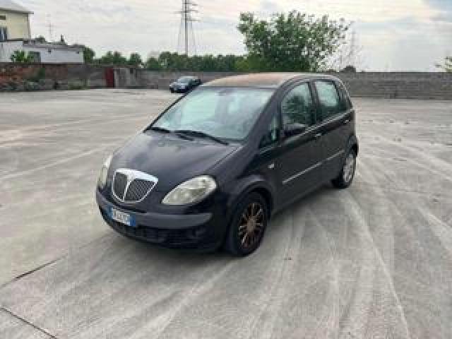 Lancia Musa 1.4 16v Platino Neopatentati 